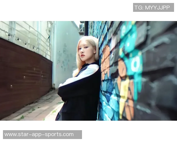 朴彩英与足球球星的深厚友谊与互动背后的故事揭秘